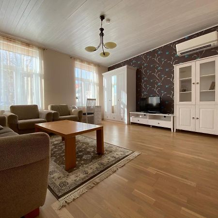 Posti Guest Apartment Haapsalu Exterior photo